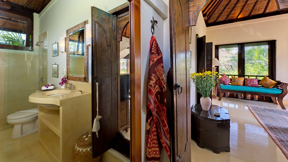 Villa Kakatua - Upstairs bathroom